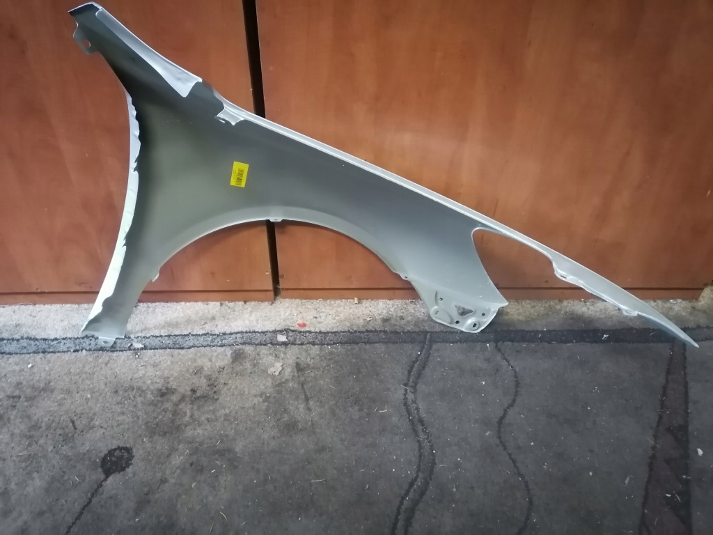 Крыло левый skoda octavia 2 рестайлинг  la7w Оригинал