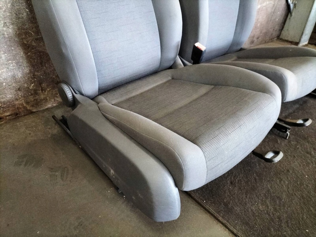 фото №13, Сиденья комплект левый правый заднее сиденье задняя с обшивки volkswagen golf v