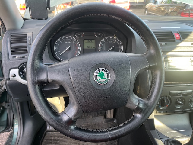 Купити Skoda octavia ii 1z повітропровід