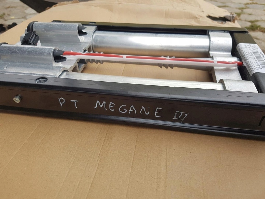 фото №4, Дуга дуга безопасности подголовники renault megane iii cabrio