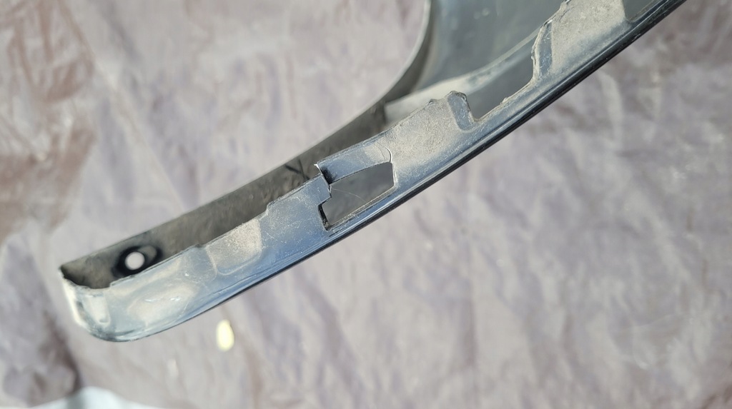 фото №11, Бампер перед передній dacia duster i 10- / 6284