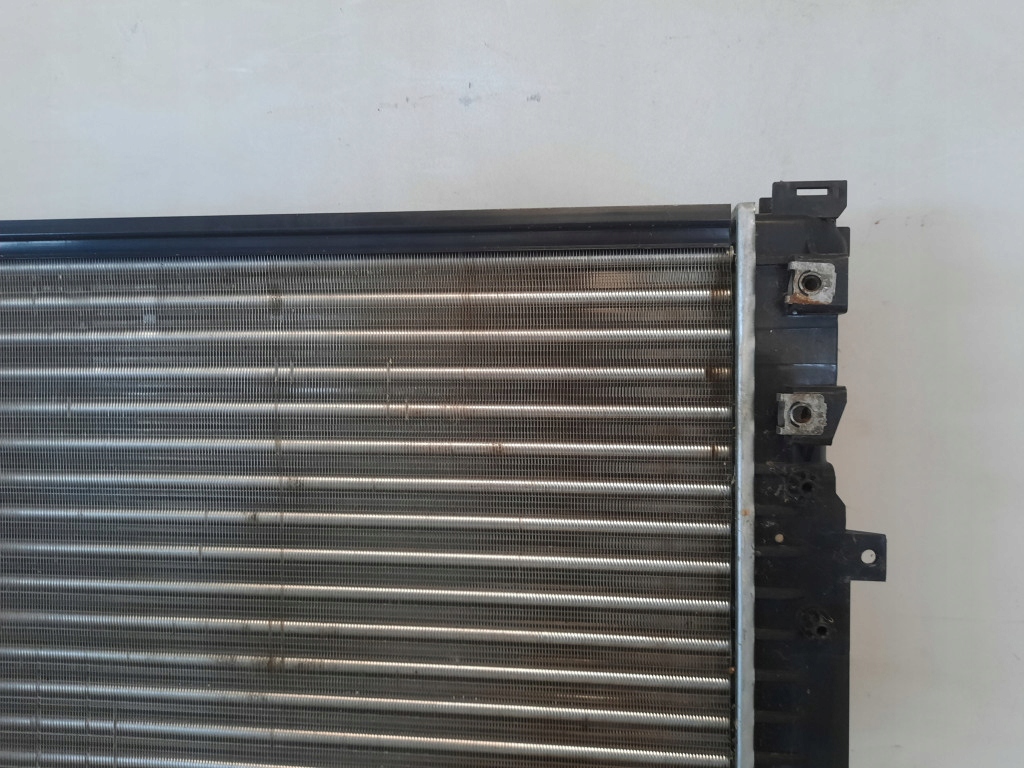 Audi a4 b5 2.5 disel 94-01 радиатор воды двигателя ac269011 Оригинал