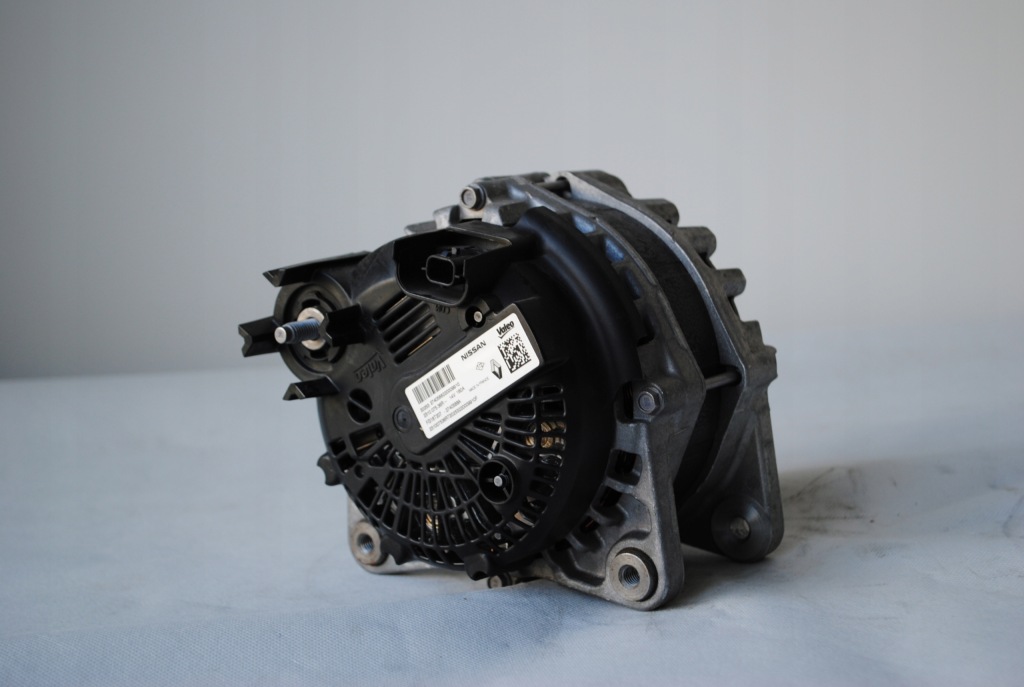 Генератор 231007536r renault Киев