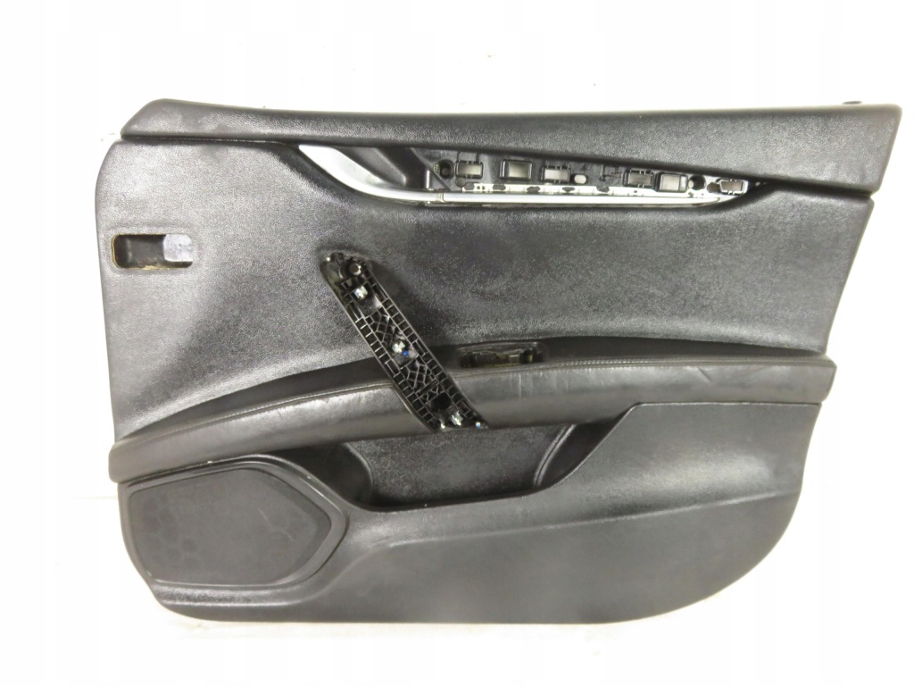 фото №1, Обшивка правий передній maserati quattroporte vi