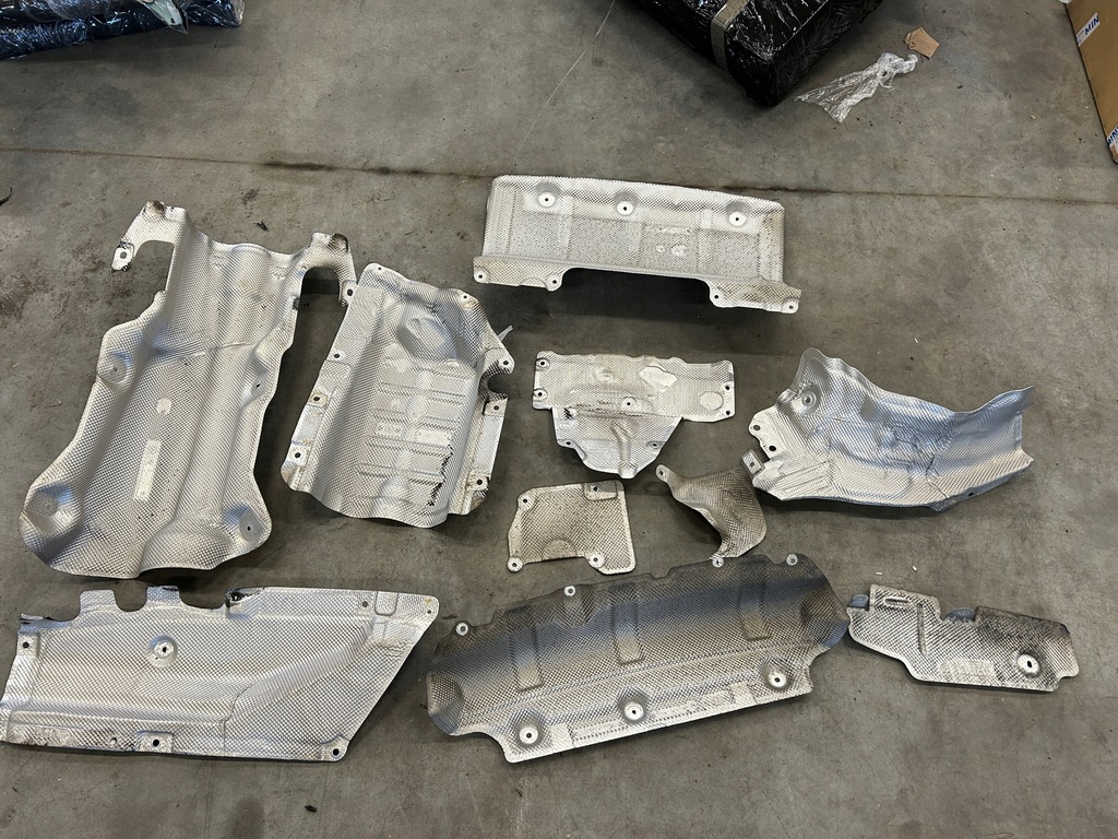 фото №1, Bmw 4 f32 xdrive 2.0 m набор защита тепловые