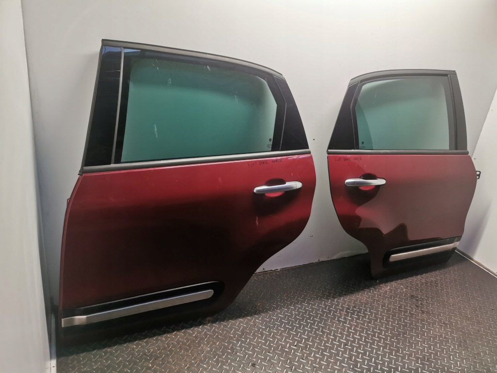 Дверь левое  задняя fiat 500l 108/b Недорого