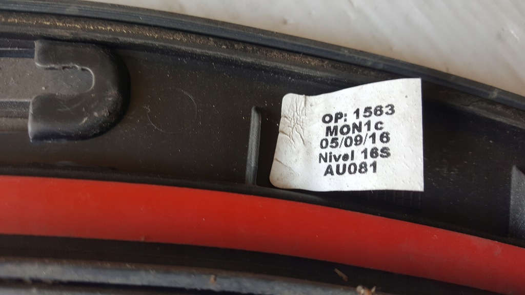 фото №11, Молдинг крыла левый задняя audi q3 8u0853817b