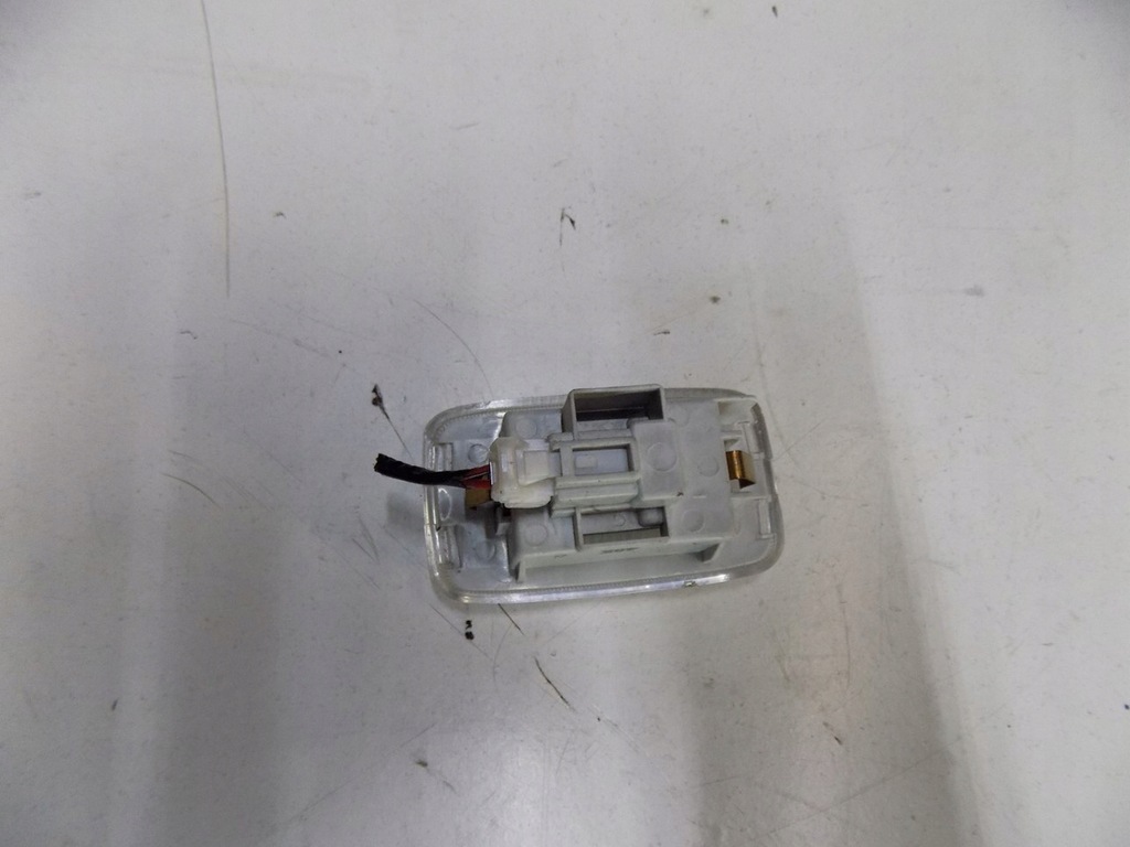 фото №6, Nissan x-trail t30 лампа освещение салона