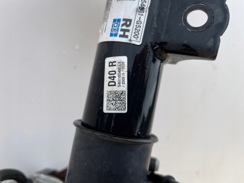 фото №7, Kia niro i 1.6 амортизационная стойка поворотный кулак амортизатор правый перед