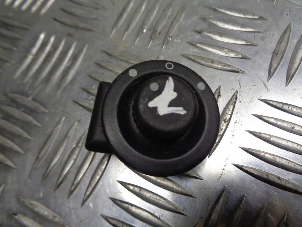 фото №2, Панель регулировки зеркал renault scenic ii