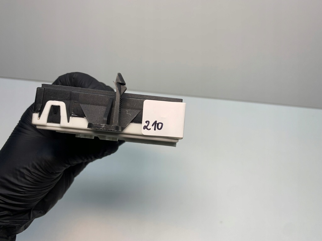 фото №7, Mercedes w223 модуль блок управления дверь a2239009439