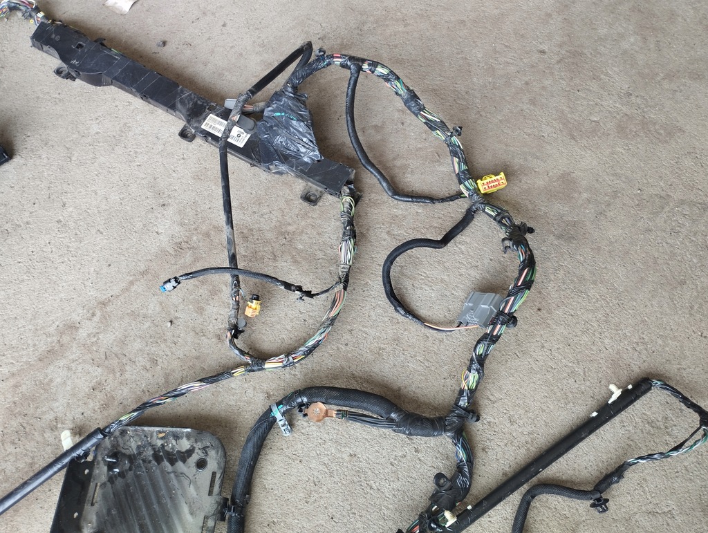 фото №10, Dodge ram 5.7 09- жгут кабины 68243024ac usa