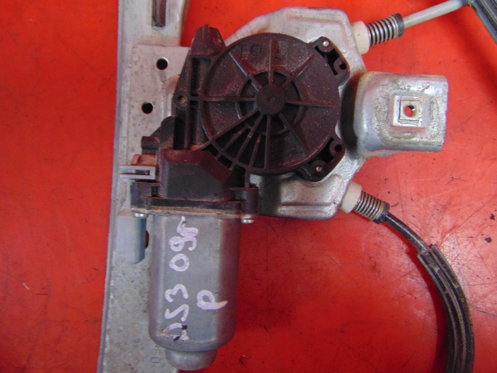 фото №8, Citroen ds3 подъемник механизм стекло правый перед