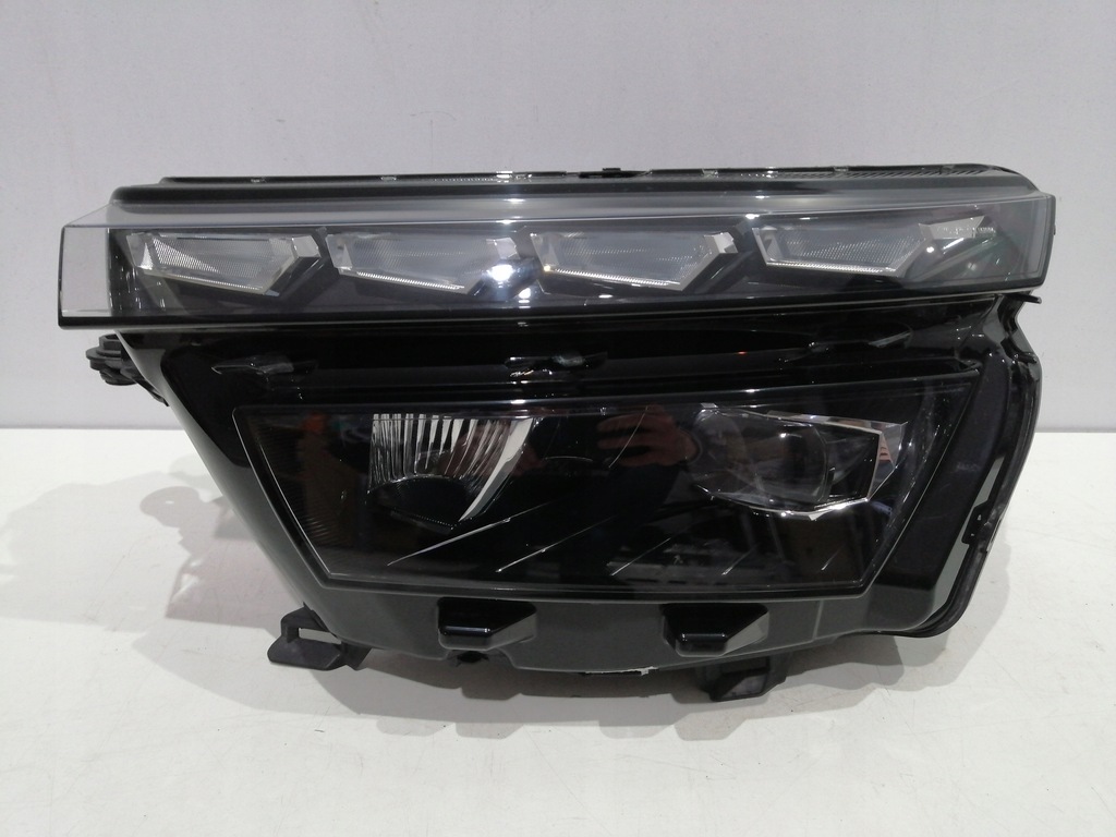 фото №1, Skoda kamiq лампа левая перед передняя full led hal 5780