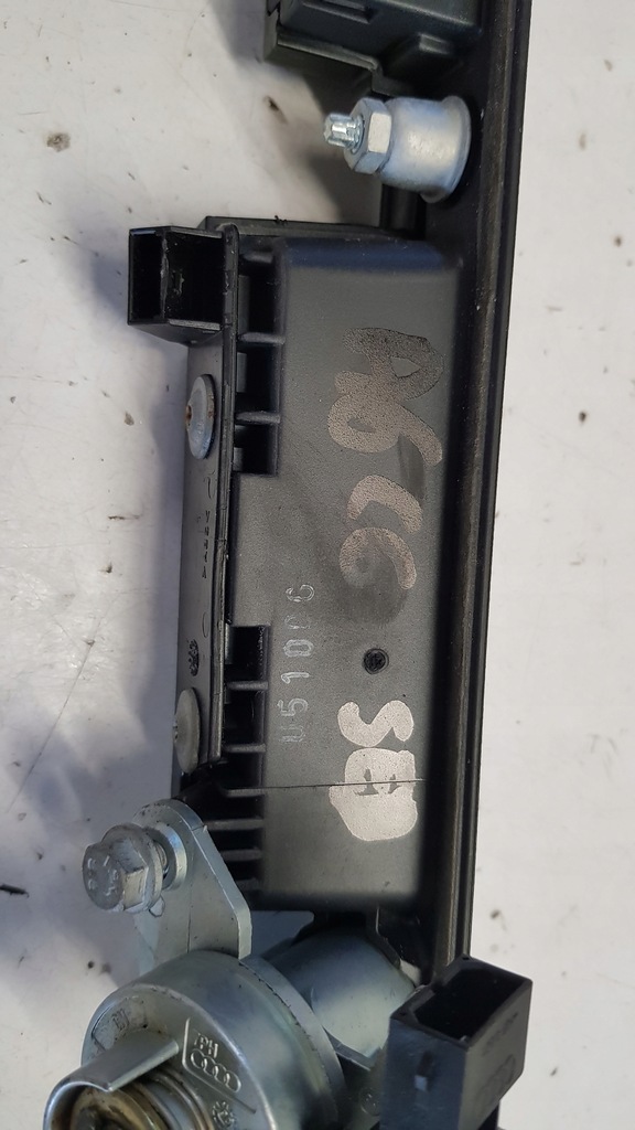 фото №11, Накладка ручка багажника audi a6 c6 sedan