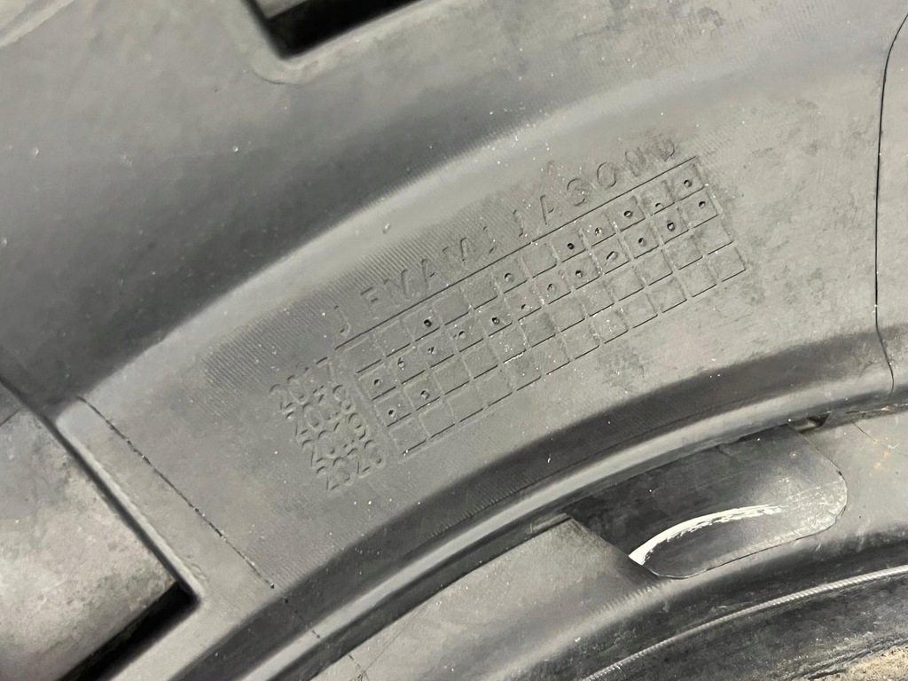 фото №12, Jeep wrangler jl 17r- молдинг подкрылок левая задняя левый задняя 6ad79trmab