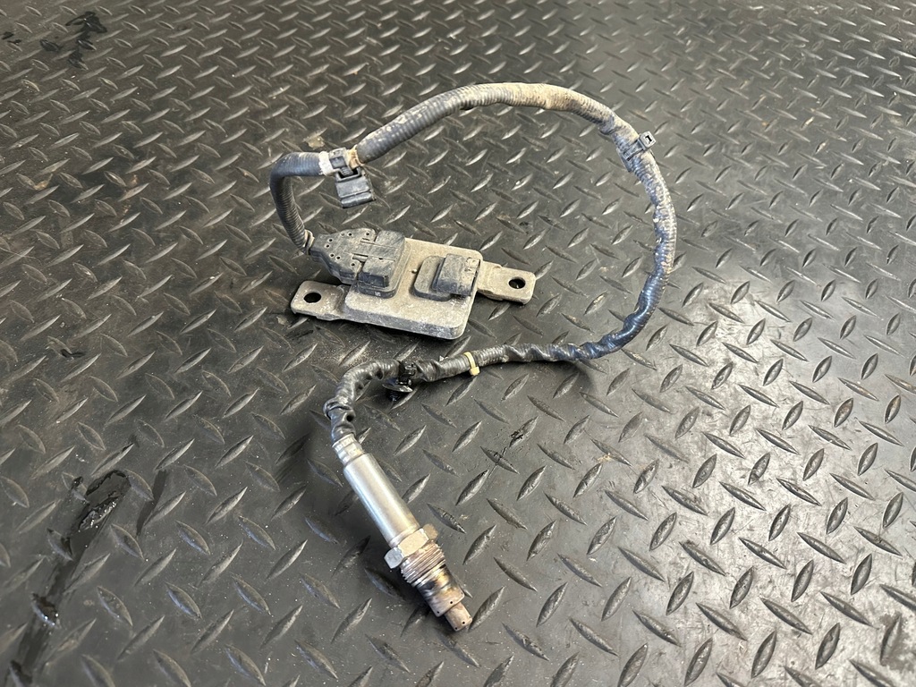 фото №1, Датчик лямбда-зонд nox audi a8 d4 4h0907807k