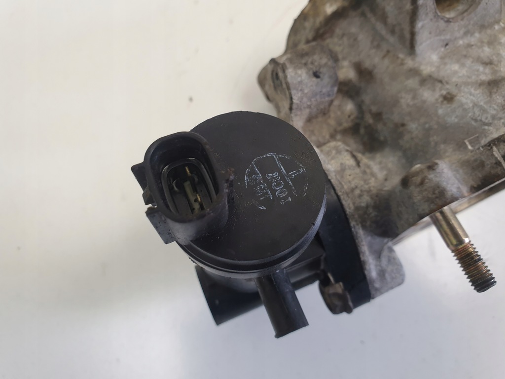 фото №11, Subaru forester 2.0 t дроссельная заслонка