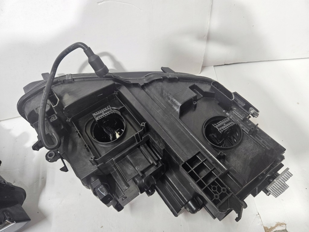 фото №13, Vw tiguan allspace лампа права ліва 5nn941082c 5nn941081c