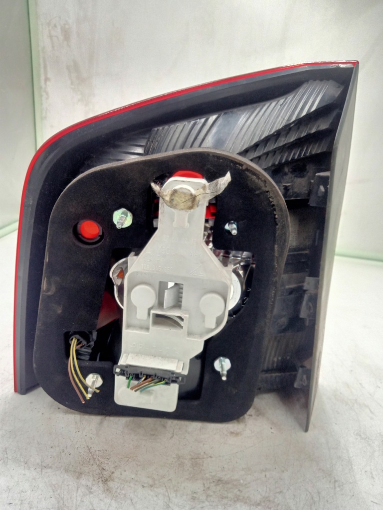 фото №9, Лампа правий задня skoda octavia ii kombi lift 1z9945112a