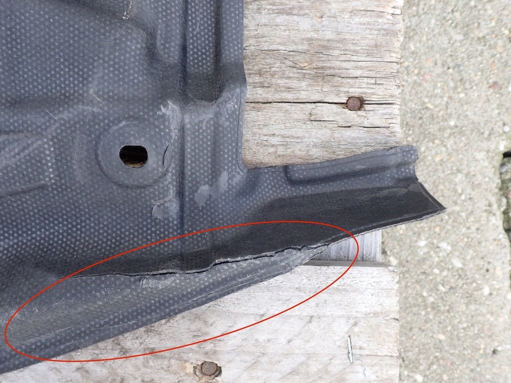 фото №10, Обивка багажника lexus is iii 200t 300 po lift 2018 europa 64713-53020