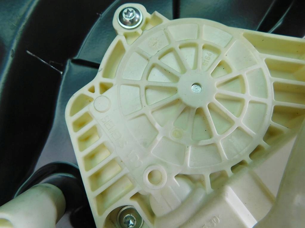 фото №12, Discovery iii l319 04r підйомник скло задня лівий