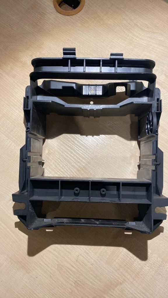 фото №2, Mercedes clk w209 рамка кишеня радіо a2096890016