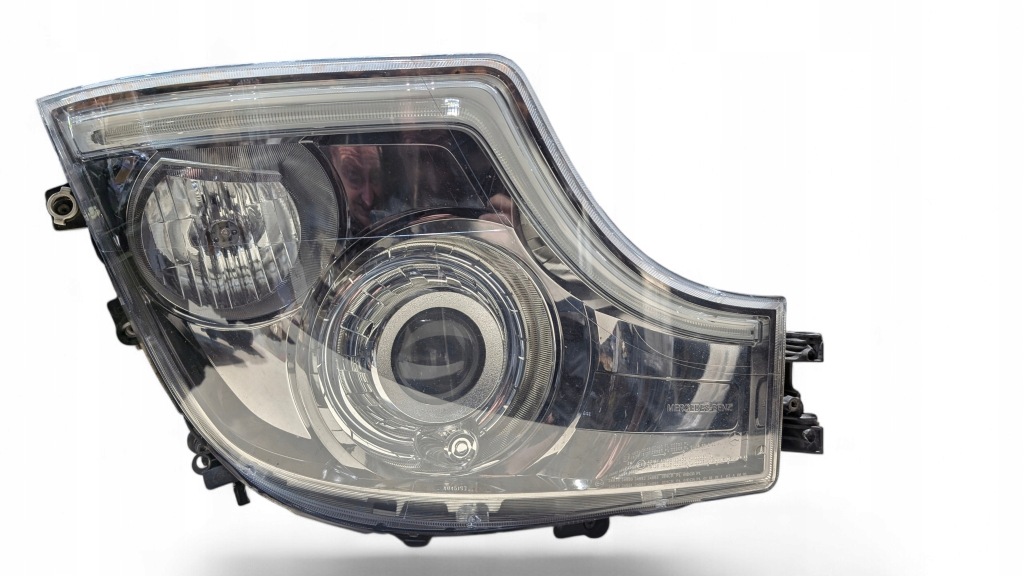 фото №1, Mercedes actros mp4 лампа права перед передня ксенон led a9618206739