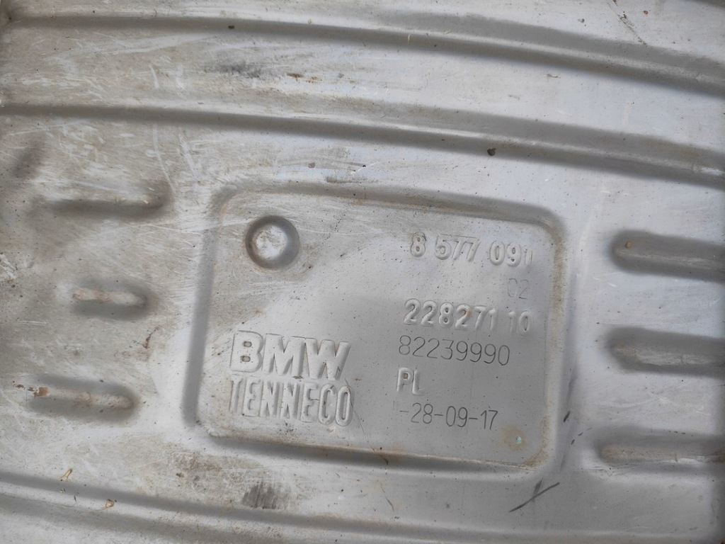 фото №3, Bmw x1 f48 гаситель выхлоп 8577091