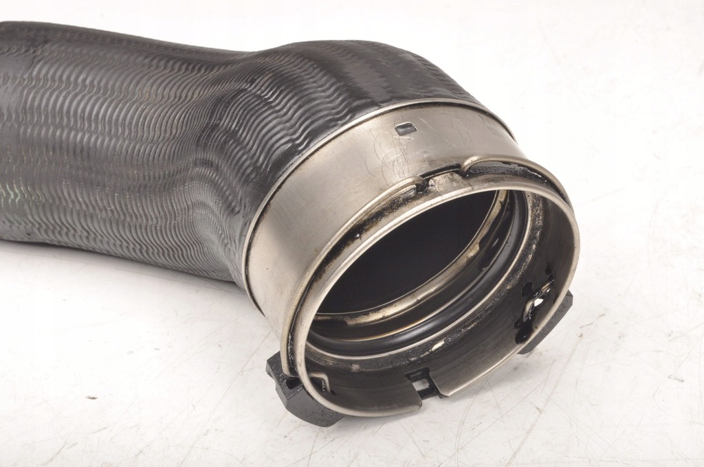 фото №3, Volvo s60 ii v60 2.0 d4 шланг труба интеркулер