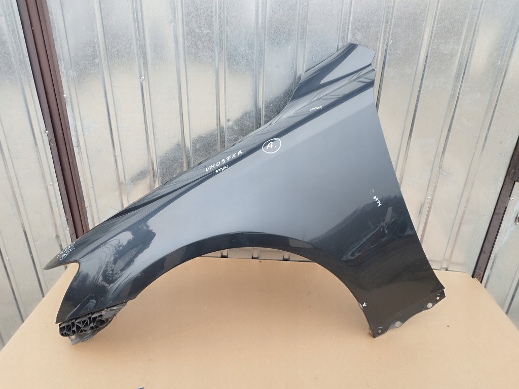 фото №1, Крыло левый перед lexus is ii lift 220 lata 2009-2012 цвет 1g0