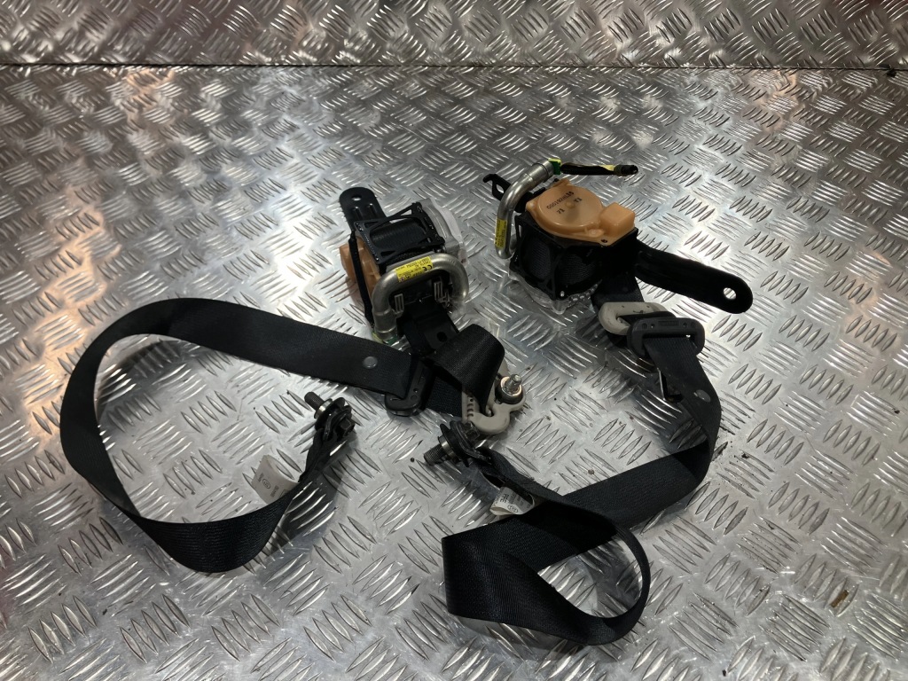 фото №1, Pas безопасности перед левый правый honda jazz 4 iv 15-