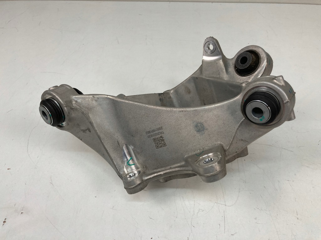 фото №11, Поворотный кулак правая задняя tesla y