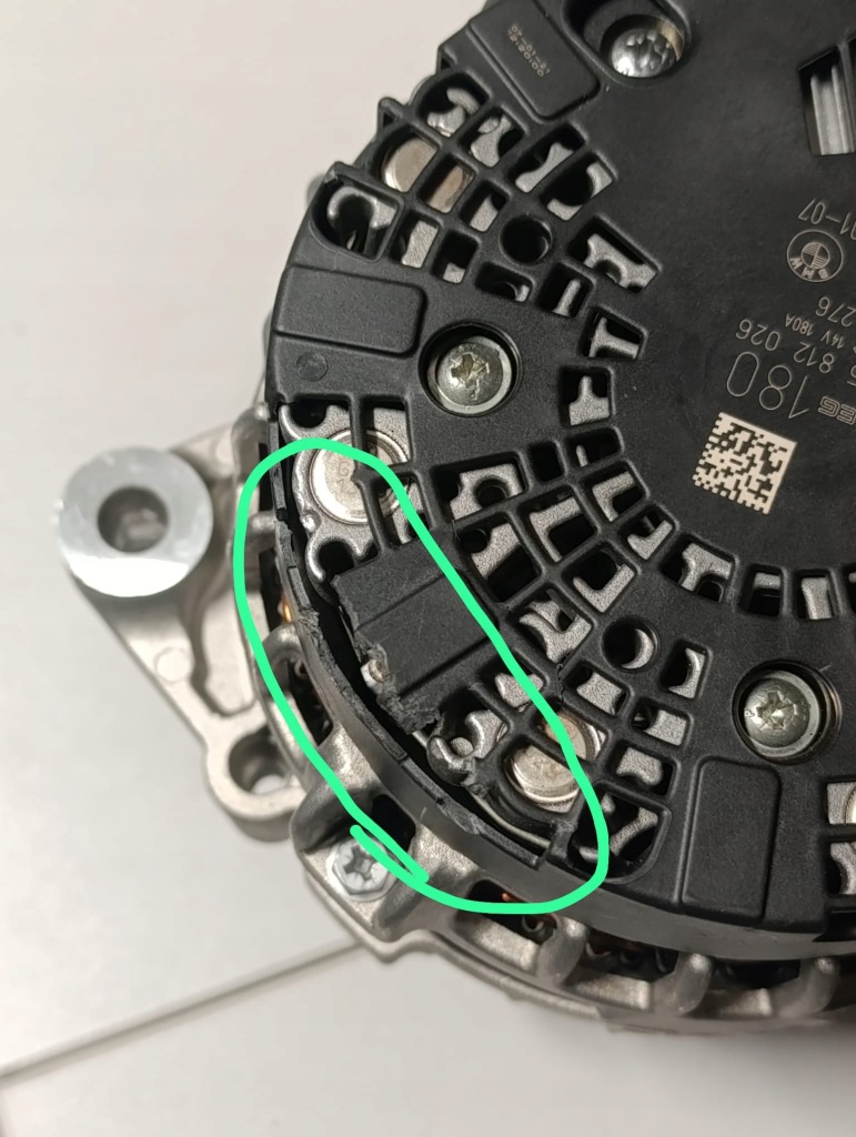 Генератор bmw f20 f21 140i f30 f31 340i двигуни b58 8614276 новий Київ