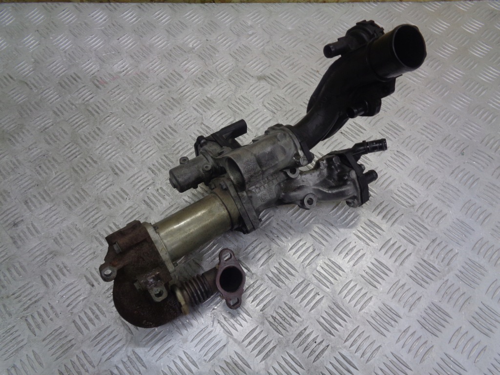 Клапан egr радіатор вихлопних газів 8200446882 renault modus 1.5dci 2004- Оригінал
