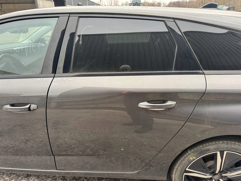 фото №1, Peugeot 308 iii t10 дверь левая задняя задние kombi evl