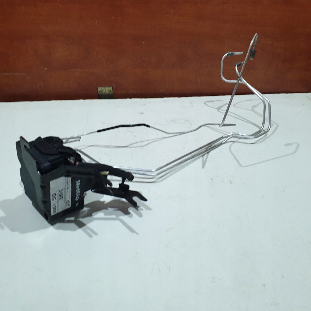 фото №10, Насос abs 476603249r dacia sandero ii 0.9 1.2tce