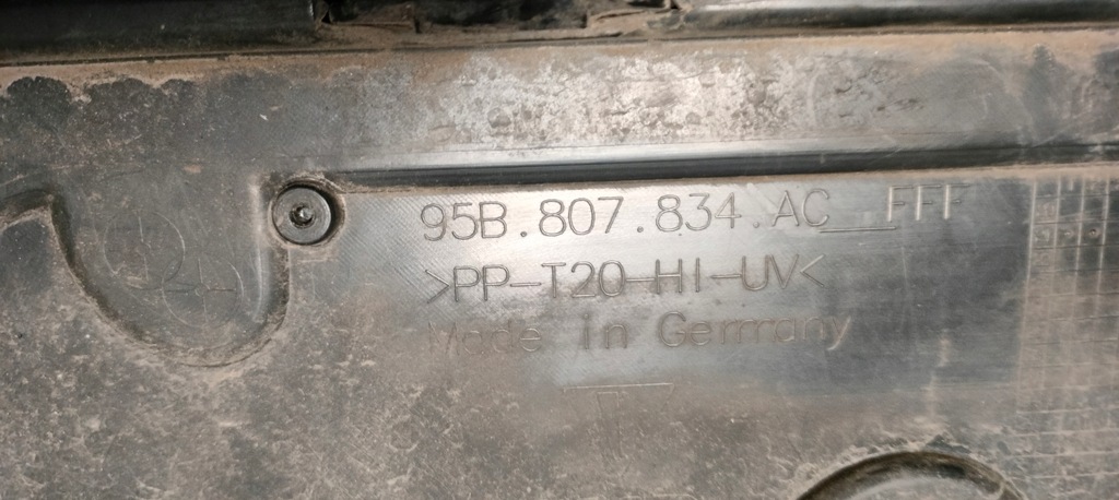 фото №9, Накладка бампера задня porsche macan 2 gts lift 95b