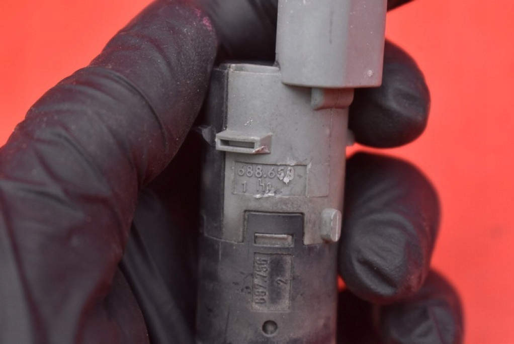 фото №8, Датчик парковки pdc перед ydb500371 land rover range rover vogue 3 iii