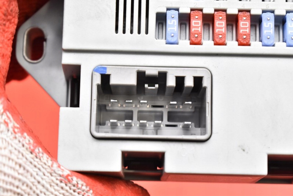 фото №7, Коробка запобіжників bsi cpla-14q073-aa jaguar xe 3.6 v6 sc 340 km 14-20