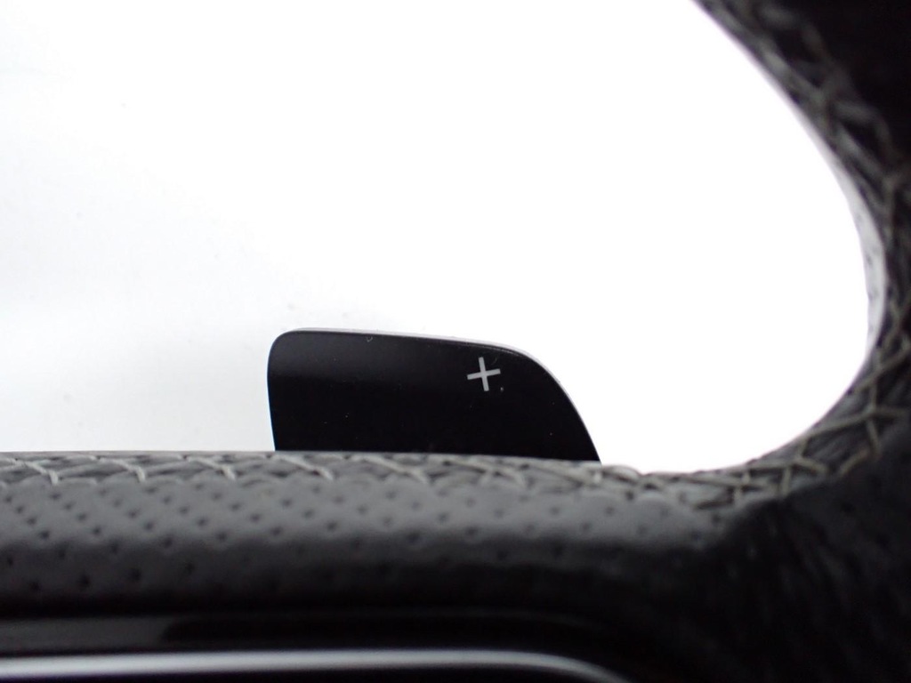 фото №8, Воздуховод мультифункция кожа лепестки переключения 82a419091ah audi a3 8y s-line 23r