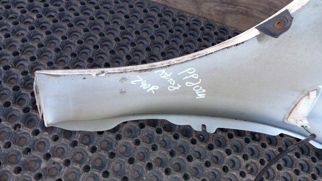 фото №10, Opel astra j крила перед правий z40r