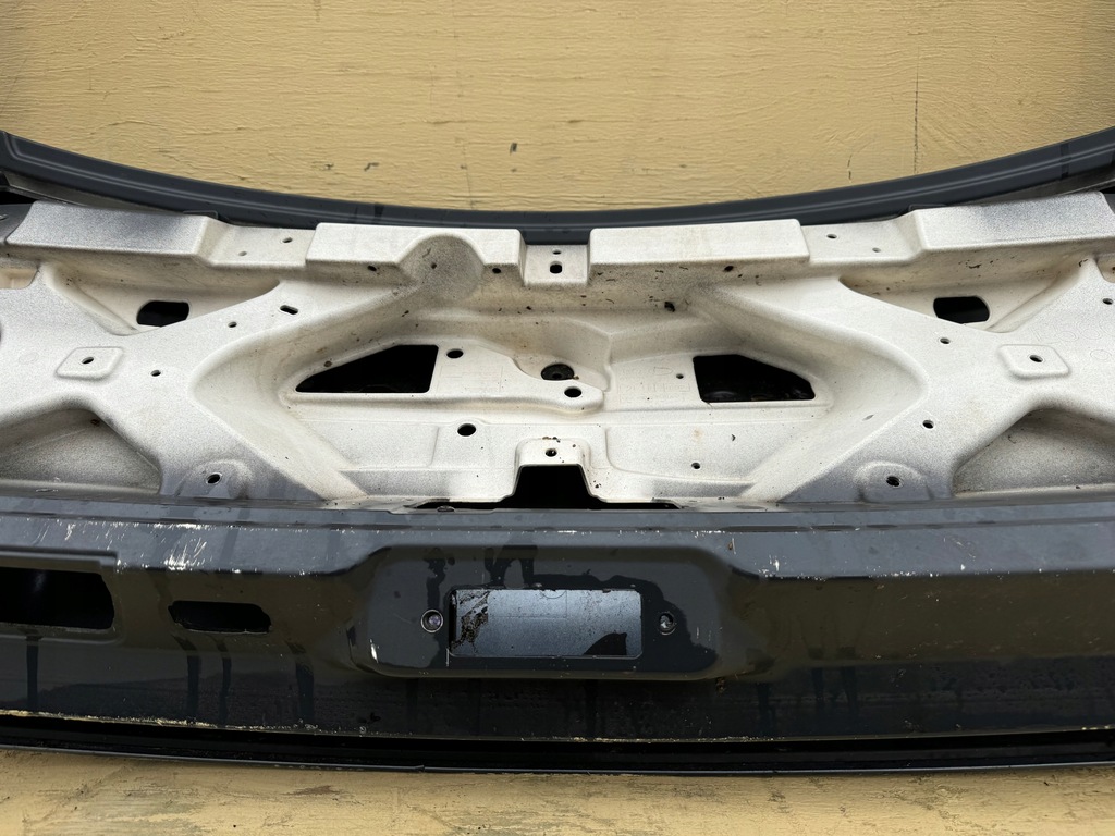 фото №15, Land rover velar l560 17r- крышка багажника крышка багажника задняя задняя j8a2-40010