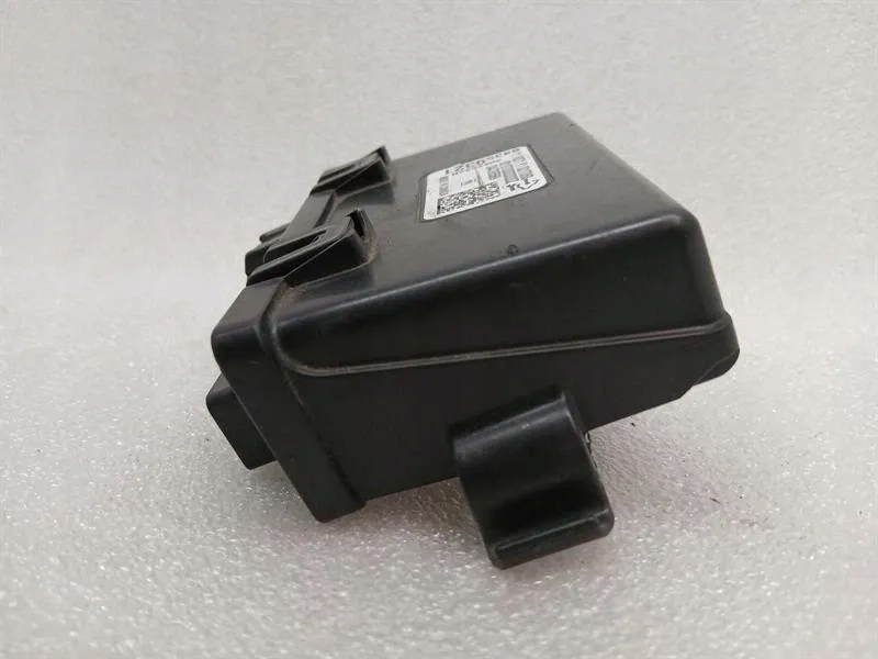 фото №6, Модуль управляющий заднего багажника corvette c7 grand sport 84359321 jednostk