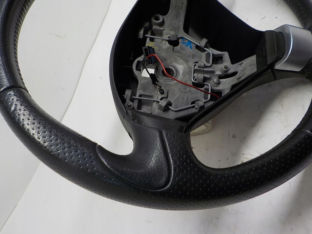 фото №9, Peugeot 407 воздуховод колесо кожа