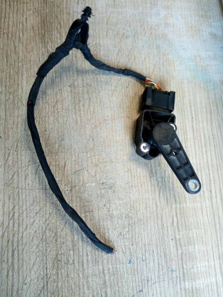 Купить Датчик высоты ксенон bmw f20 f10 f30 oryg.