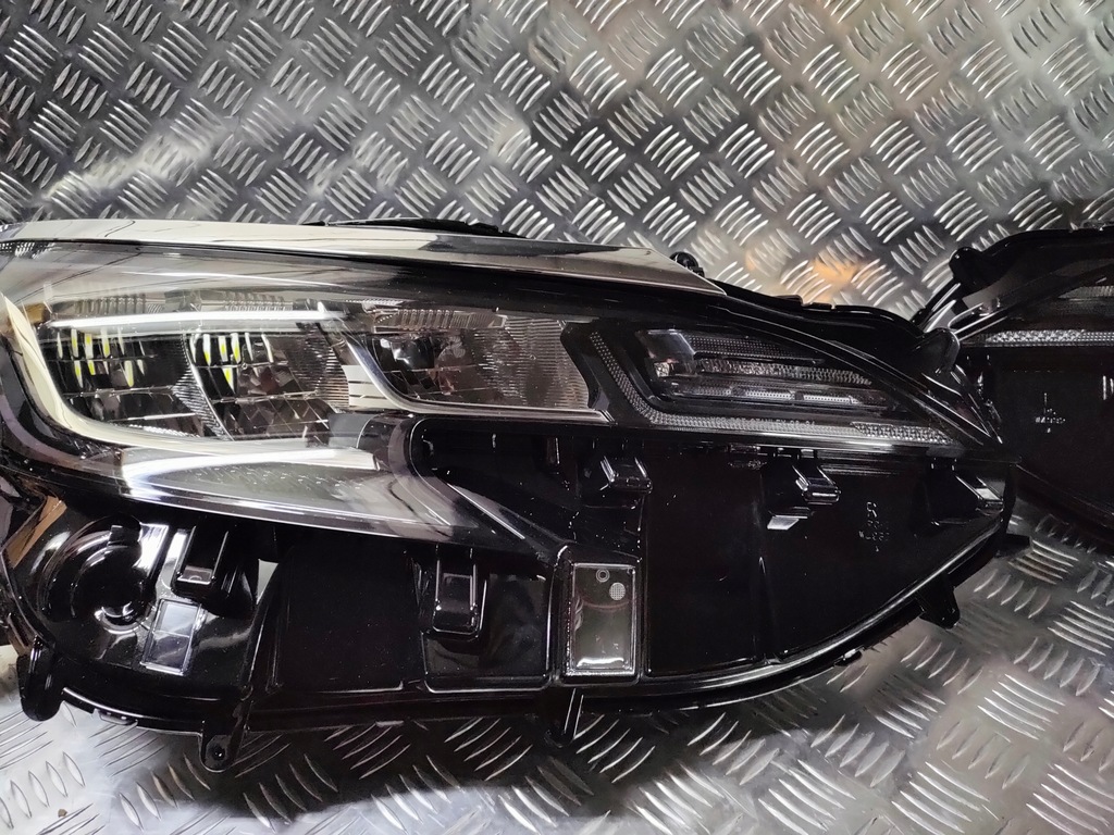 фото №7, Toyota sienna 2021 лампа фара правая левая передняя перед