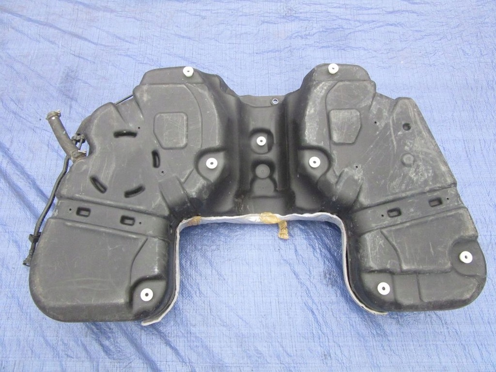 фото №8, Dodge durango iii 6.4i 2020 бак пального bak