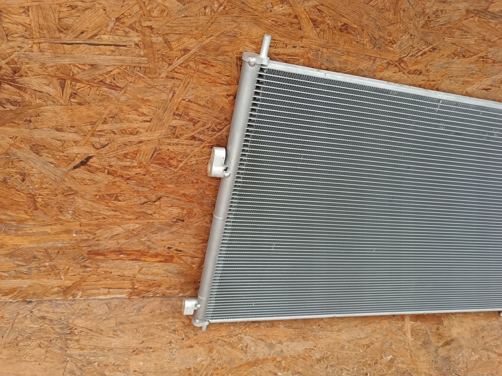 фото №8, Радіатор кондиціонера toyota rav4 iv 06- 2.0 2.2 2.4 d-4d 8846042100