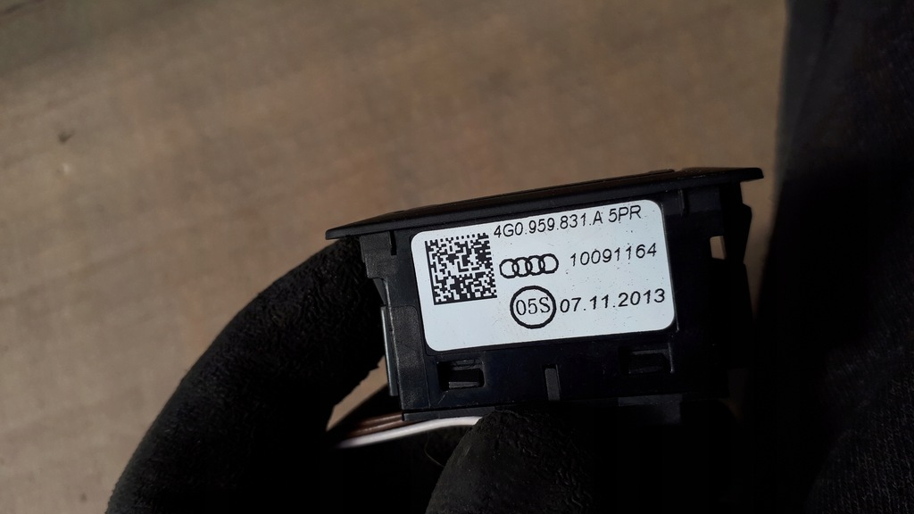 фото №6, S7 4g a7 кнопка открывания крышки 4g0959831a a6 c7 s6